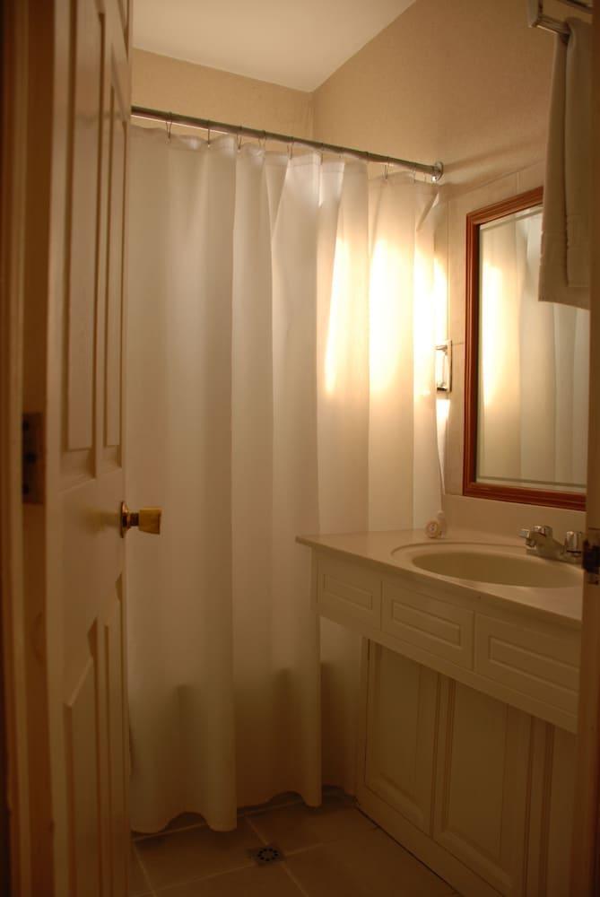 Hotel Capital 3*