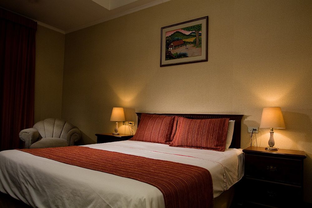 Hotel Capital